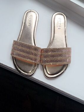 Guess rose gold sparkly flat sandals size 7M